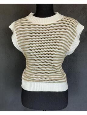 NWOT Banessa Knit Top, Size S